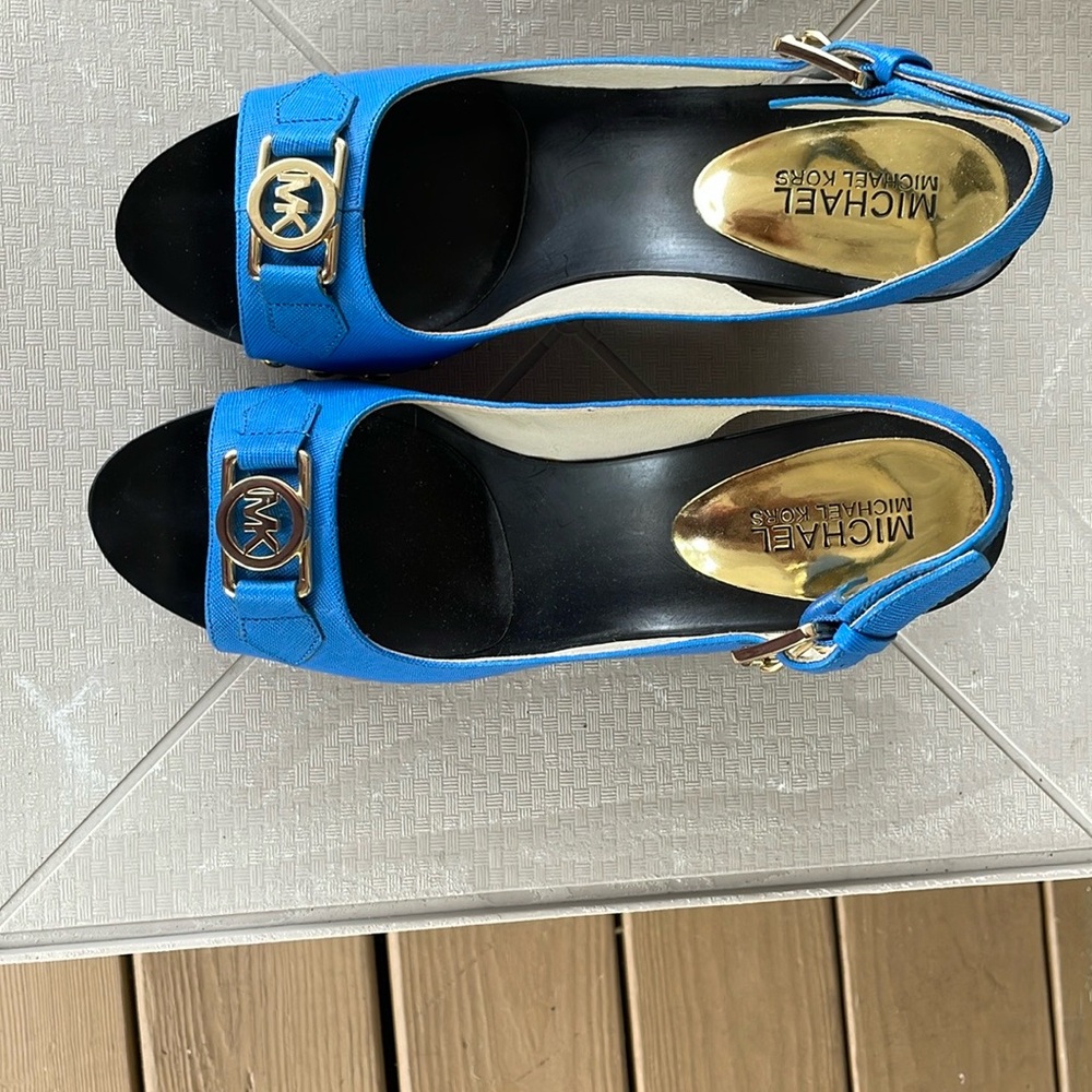 Michael Kors Blue wedge heels